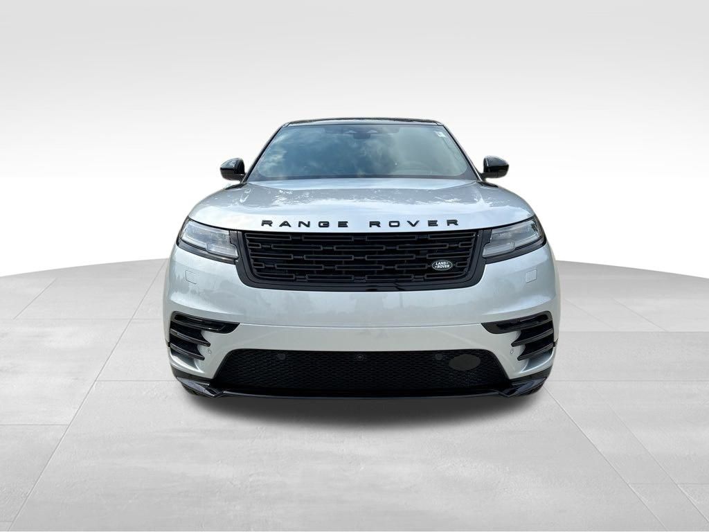 2025 Land Rover Range Rover Velar SE photo 3