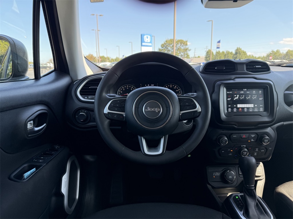 2021 Jeep Renegade Sport photo 17