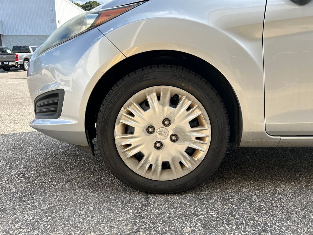 2018 Ford Fiesta S photo 5