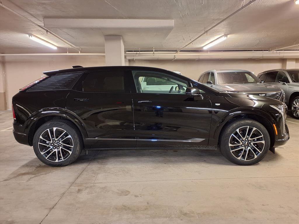 2025 Cadillac Optiq Sport photo 2