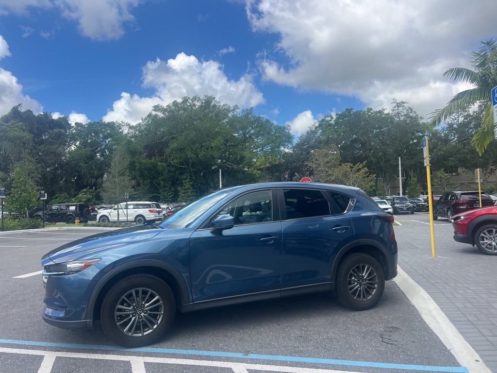 2017 Mazda CX-5 Touring photo 8