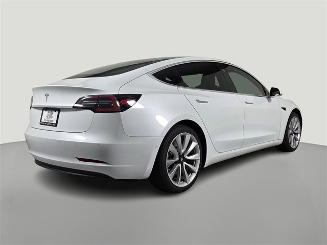 2018 Tesla Model 3 Long Range photo 3