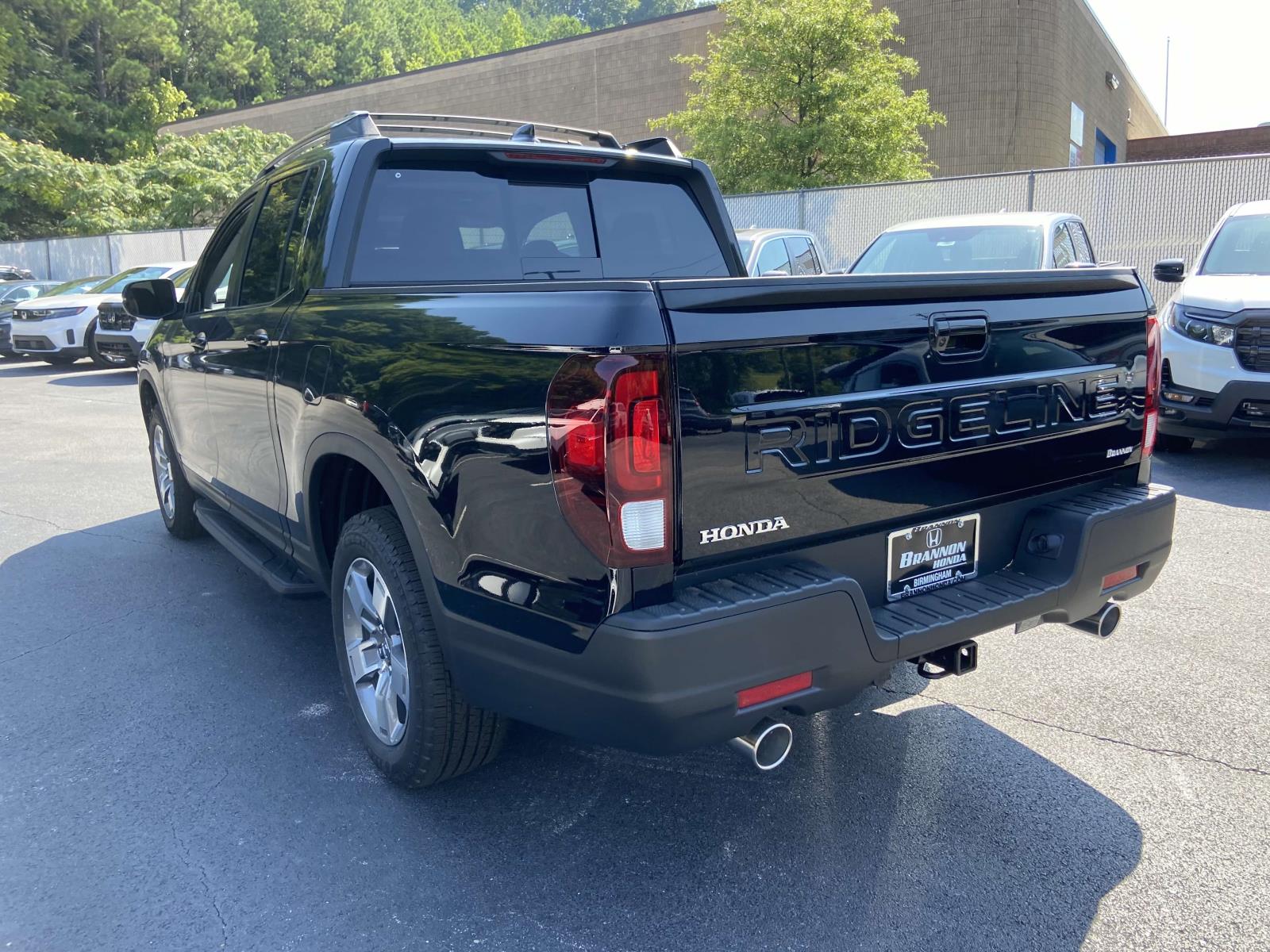 2025 Honda Ridgeline RTL photo 3