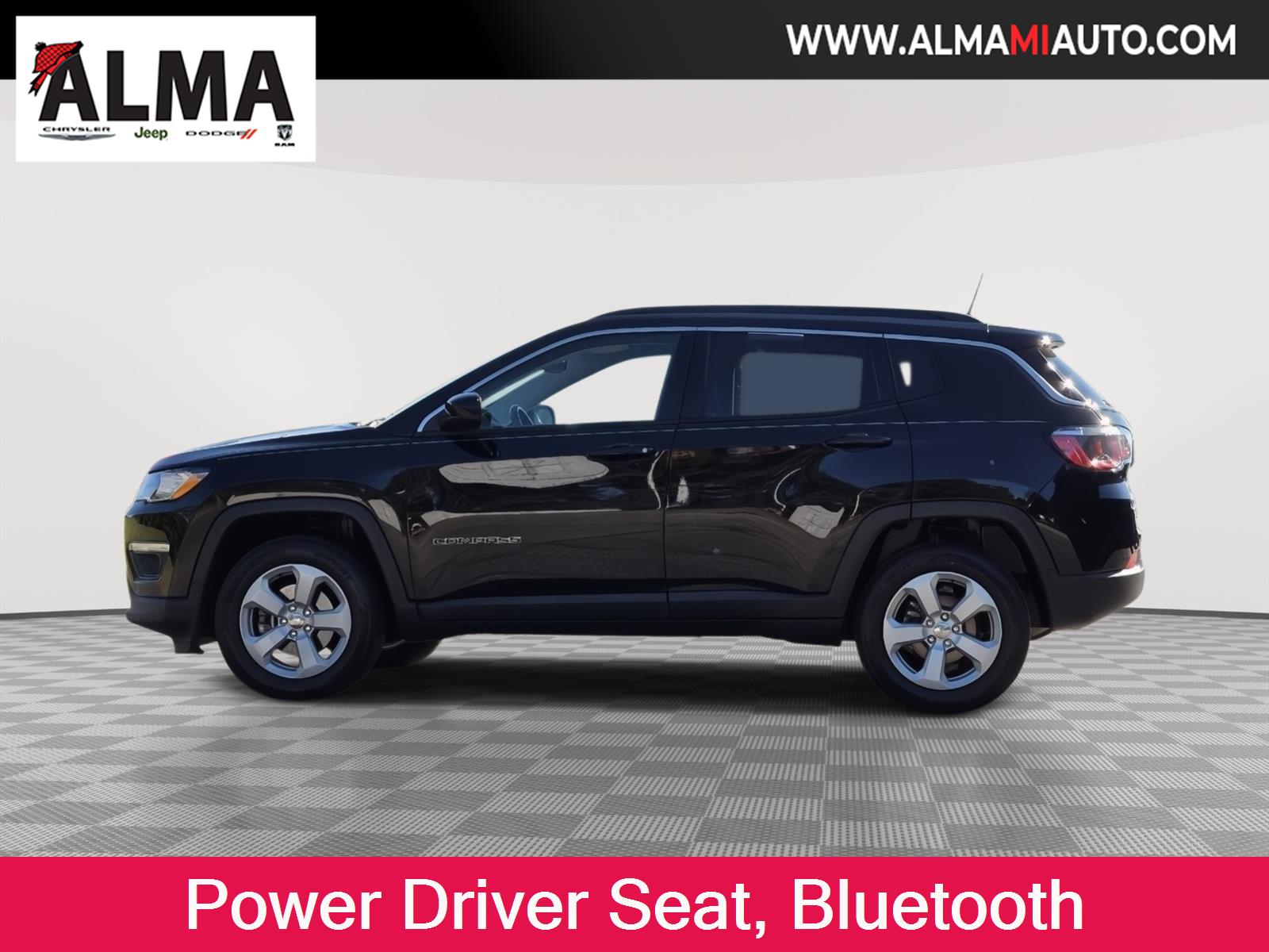 2019 Jeep Compass North Edition Latitude photo 3