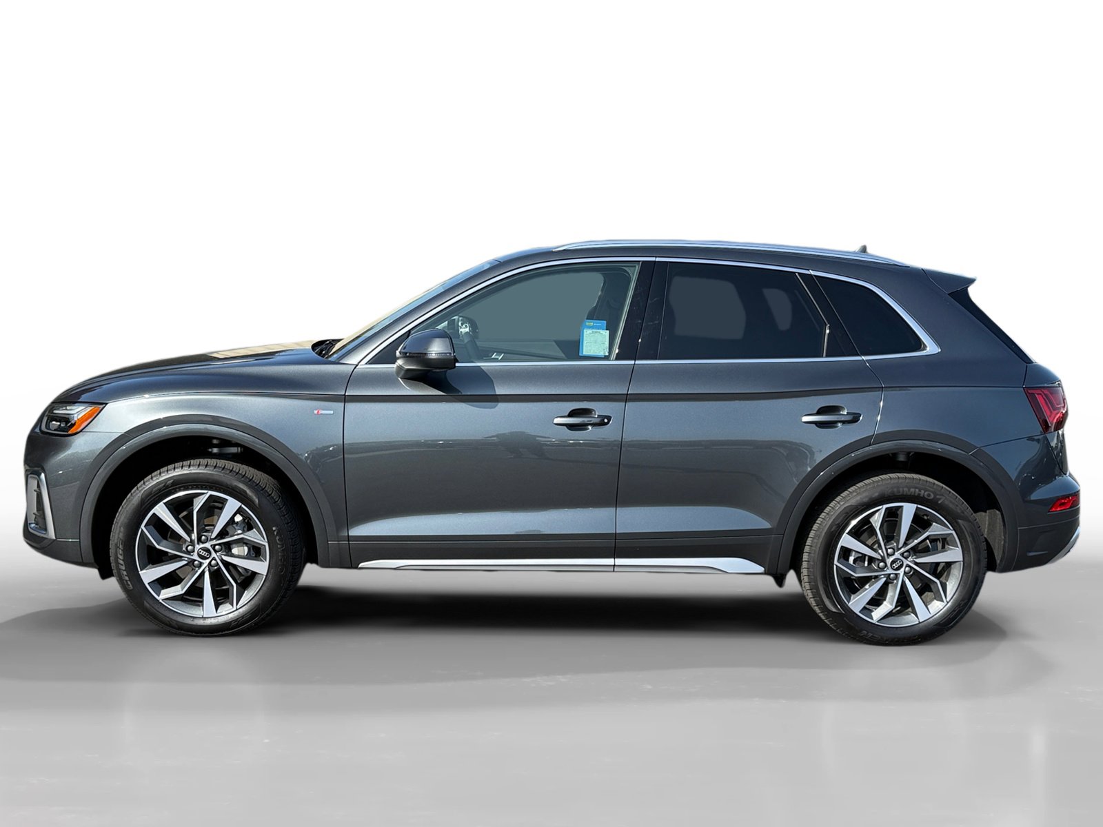 2025 Audi Q5 45 S line Premium Plus photo 2