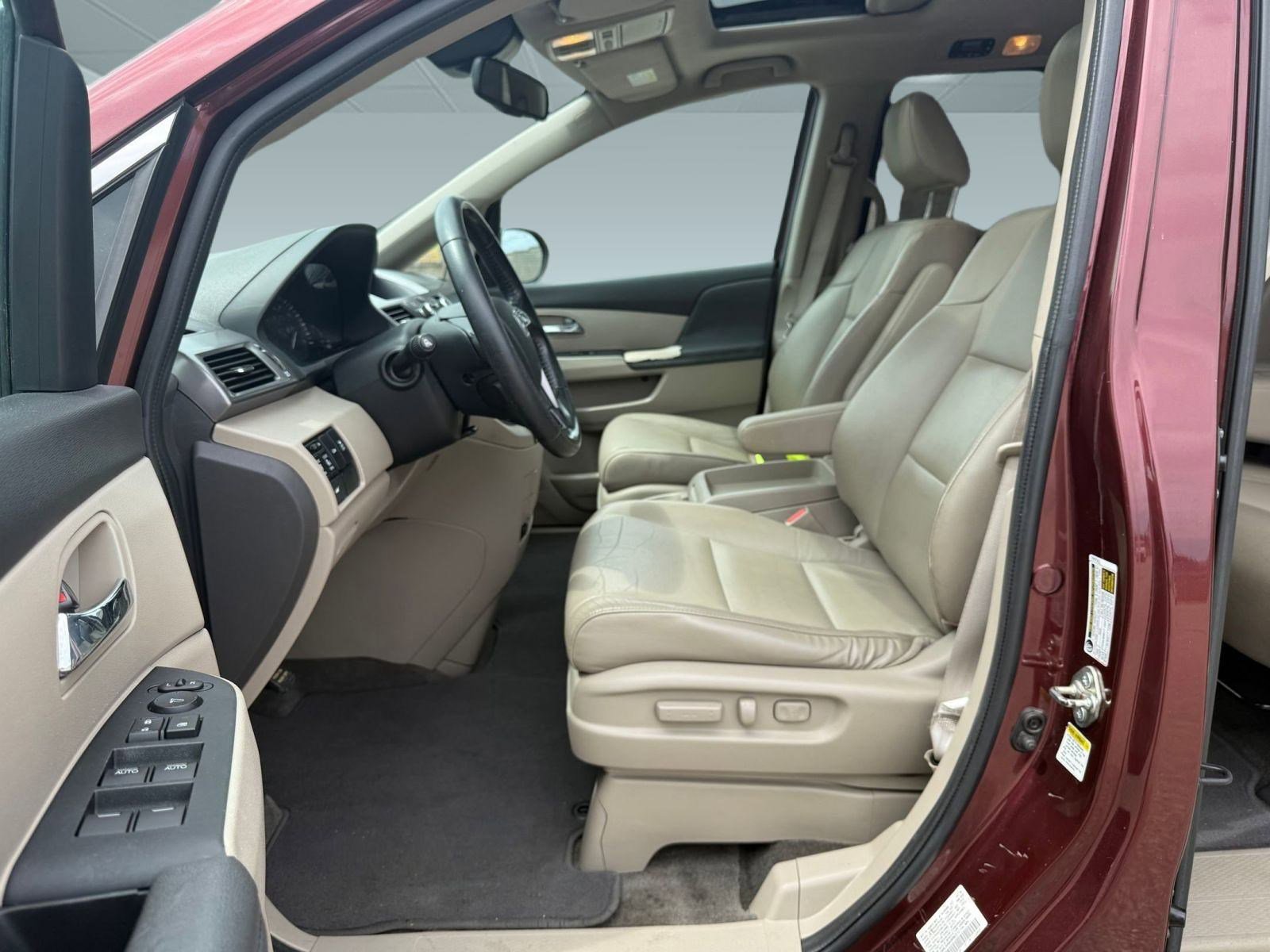 2016 Honda Odyssey EX-L photo 4