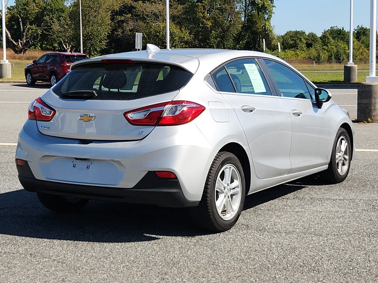 2018 Chevrolet Cruze LT photo 3