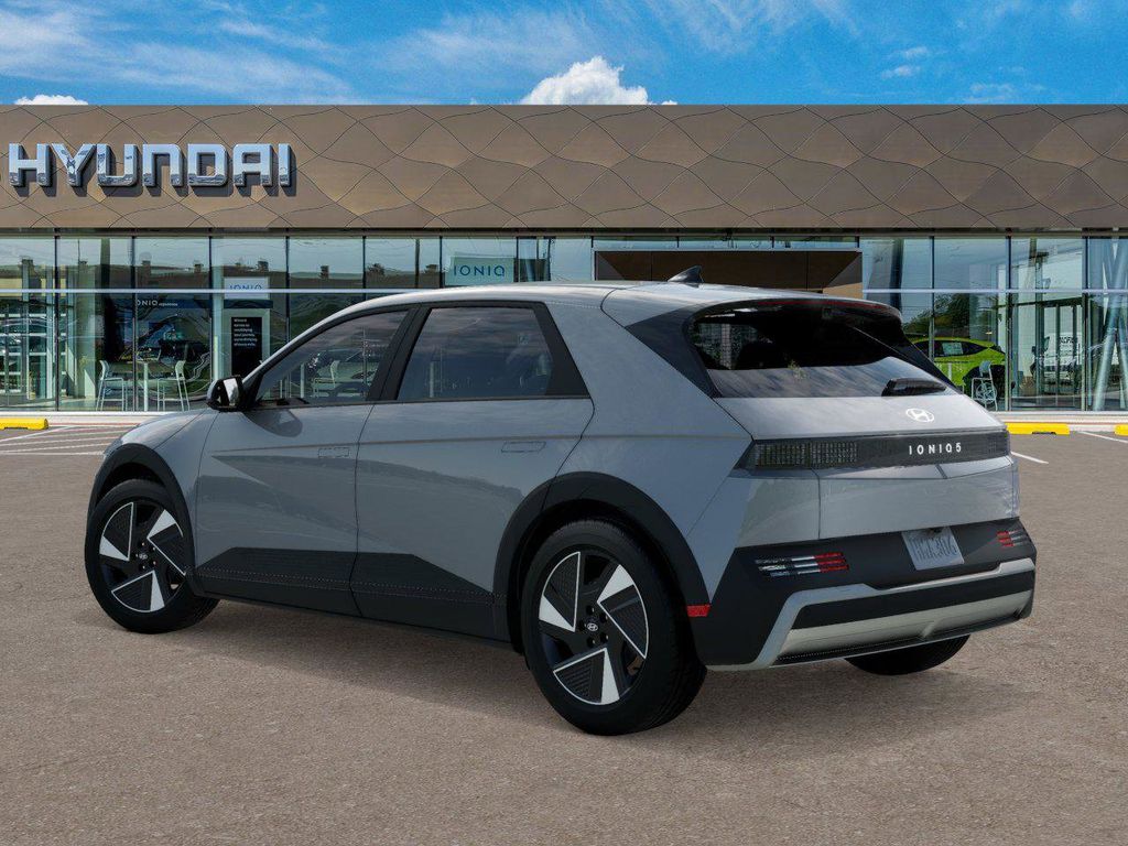 2025 Hyundai Ioniq 5 SE Standard Range photo 19