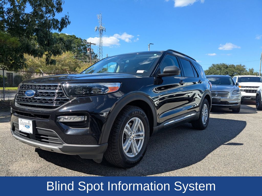 2021 Ford Explorer XLT photo 5