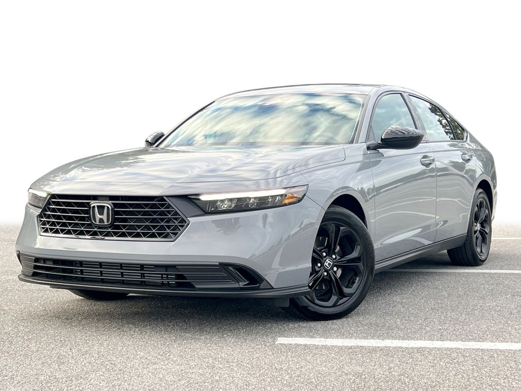 2025 Honda Accord SE's photo