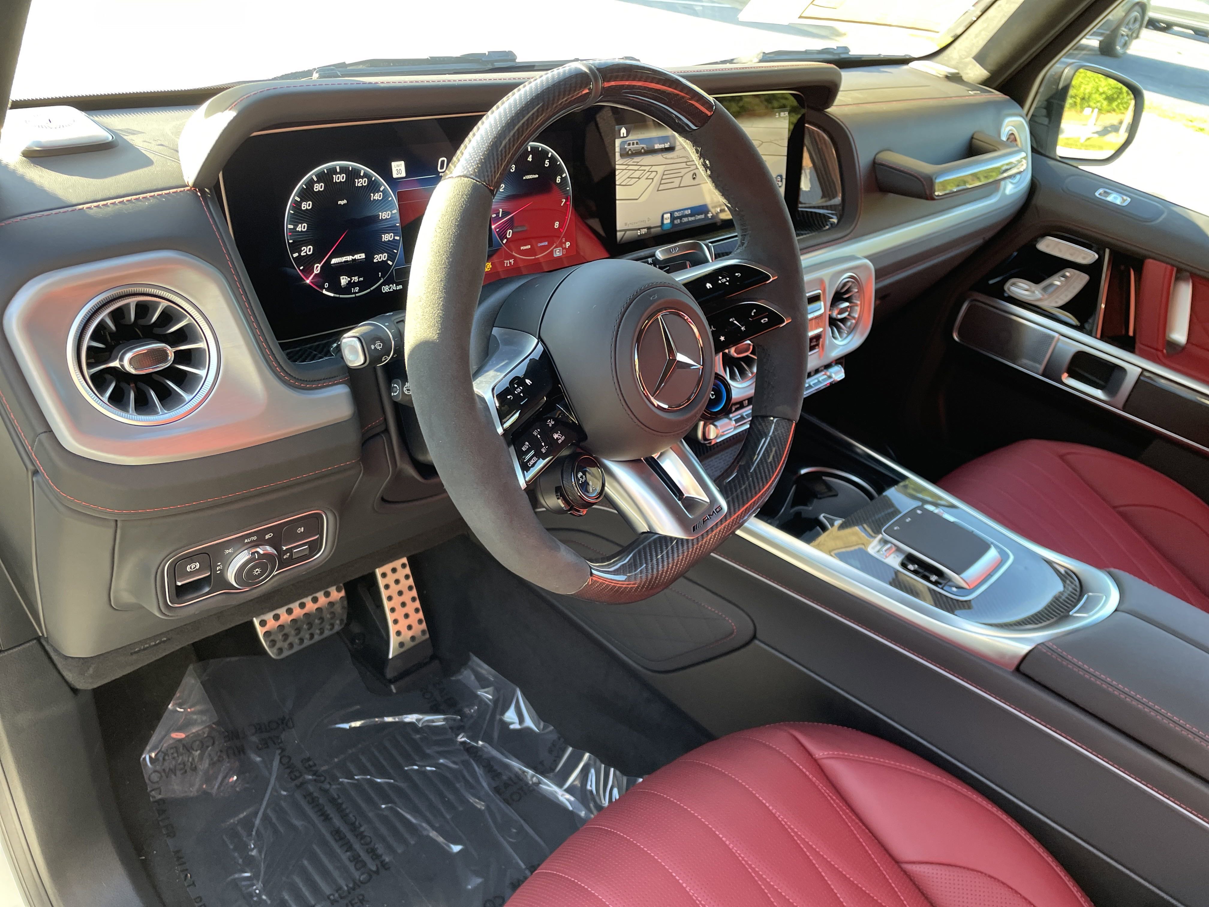 2025 Mercedes Benz G AMG 63 photo 7
