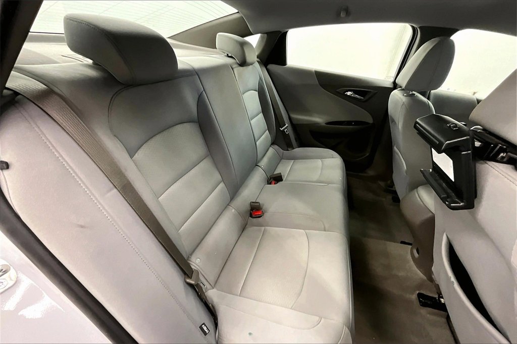2020 Chevrolet Malibu LS photo 20