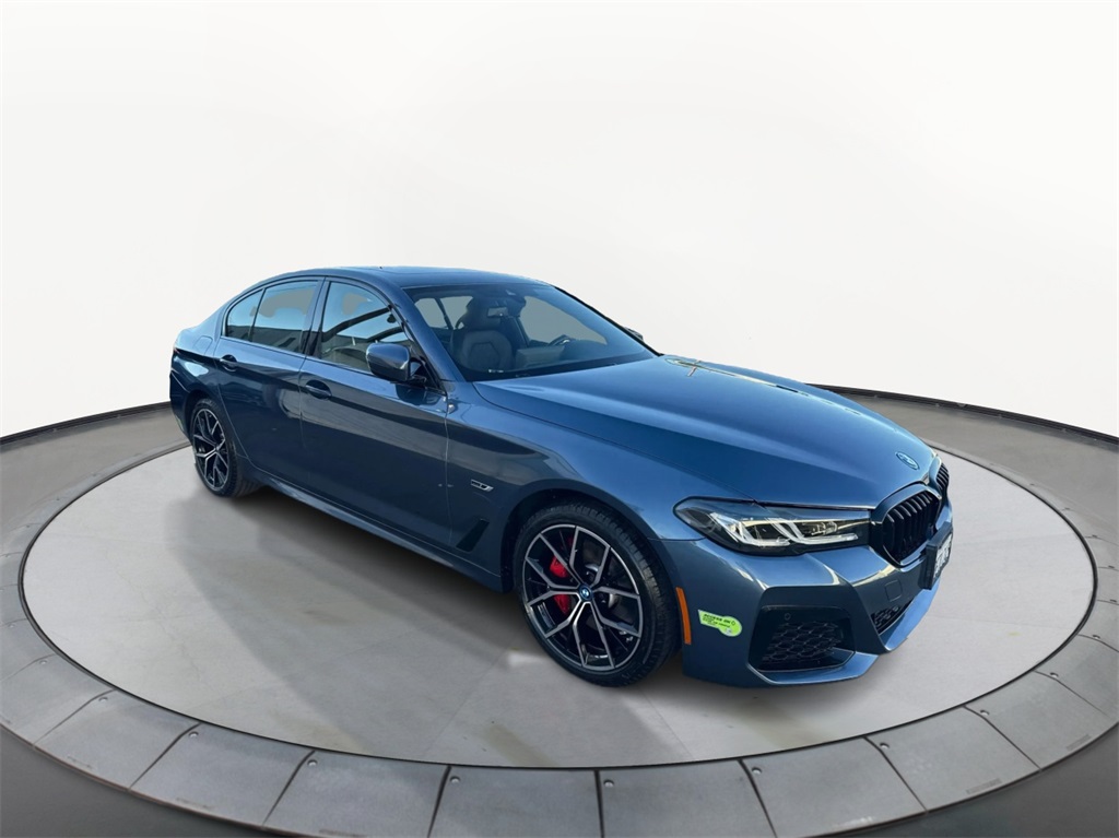 2023 BMW 5 Series 530e's photo