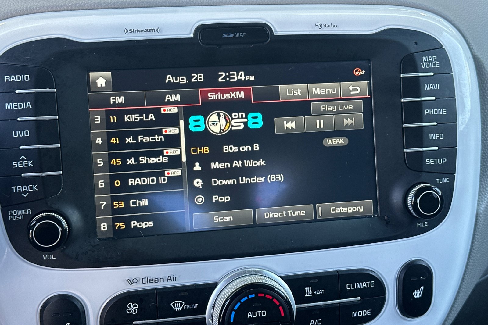 2015 Kia Soul EV Base photo 17