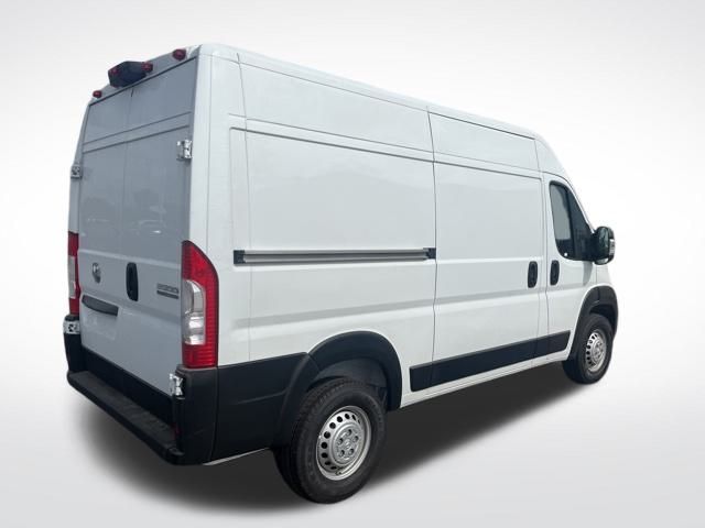 2025 Ram ProMaster 2500 photo 4