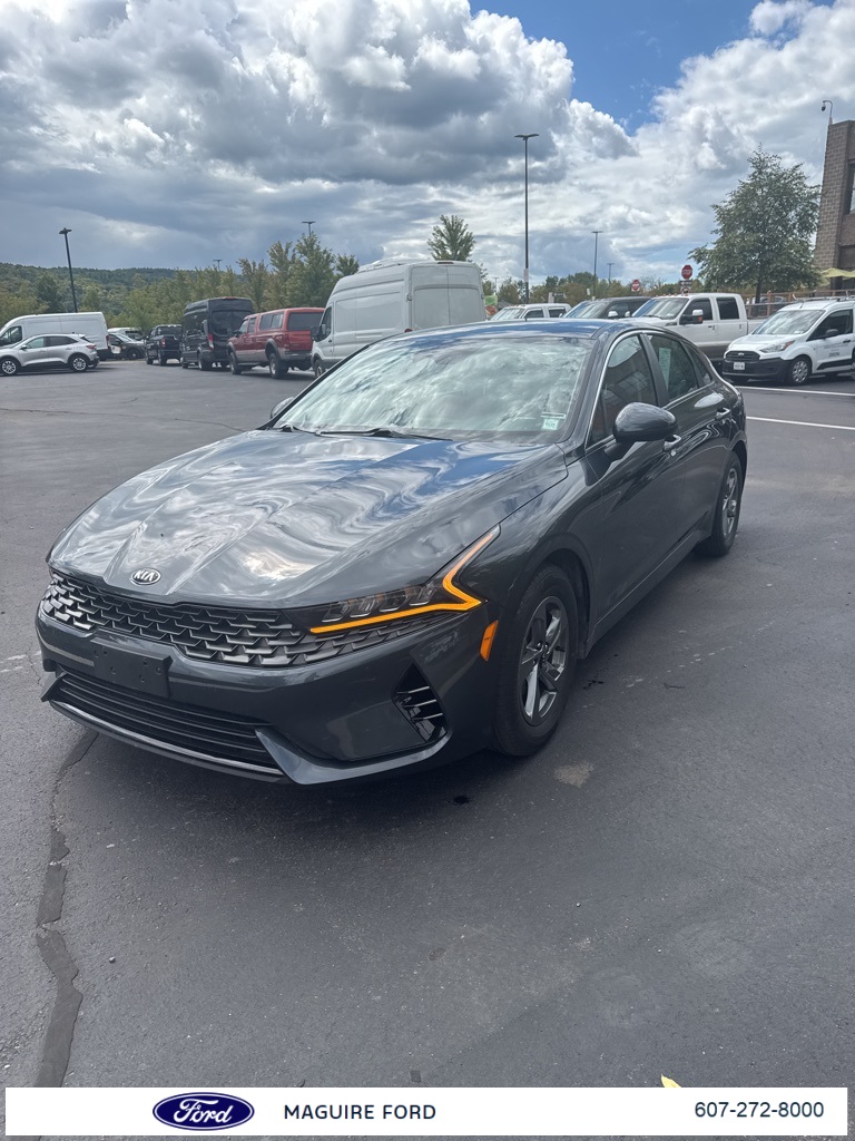 2021 Kia K5 LXS photo 2