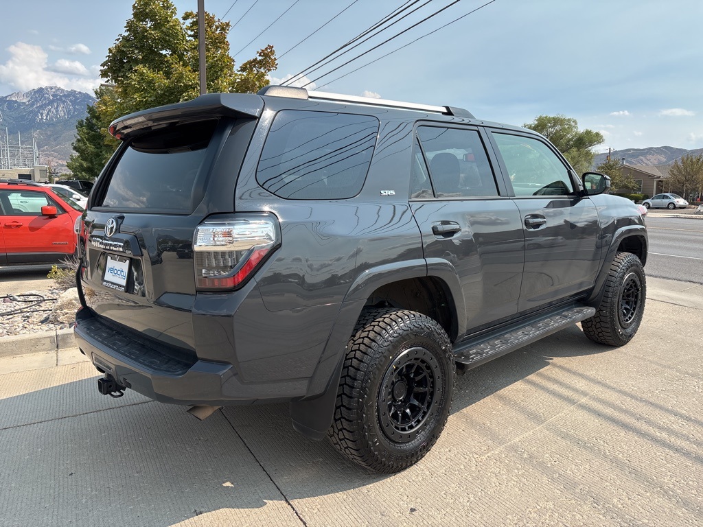 2024 Toyota 4Runner SR5 photo 3