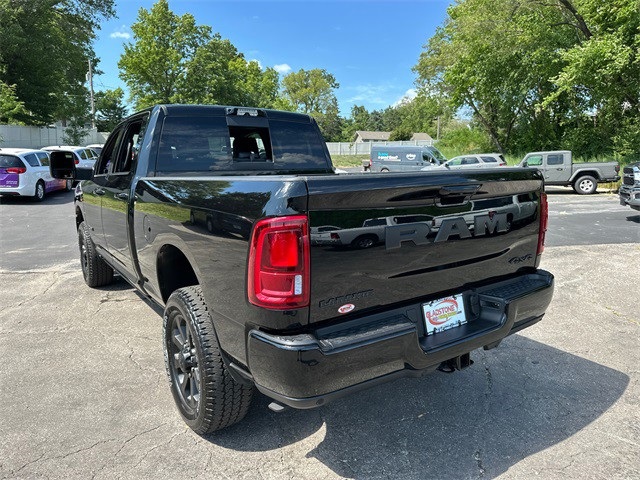 2025 Ram 2500 Laramie photo 7