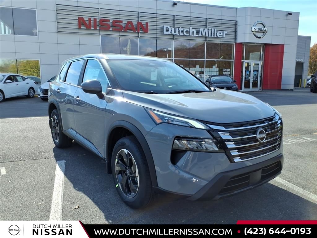 2026 Nissan Rogue SV's photo