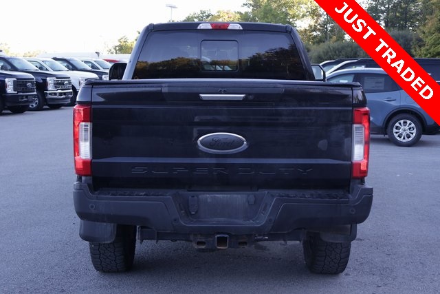 2019 Ford F-350 photo 4