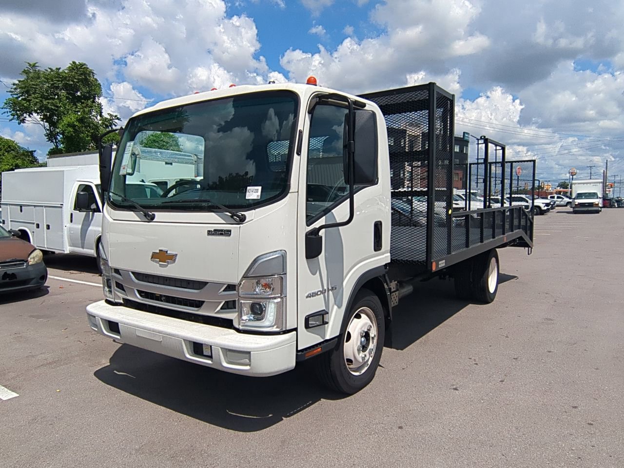 2024 Chevrolet Low Cab Forward Base's photo
