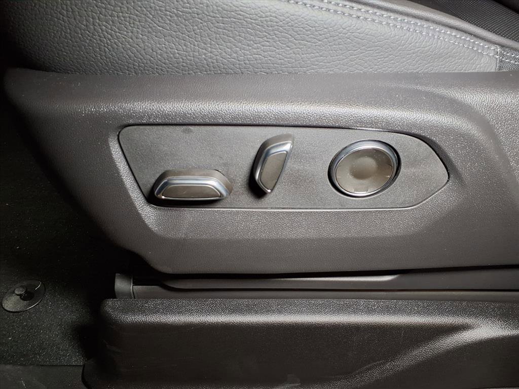 2026 Gmc Yukon XL Denali photo 16