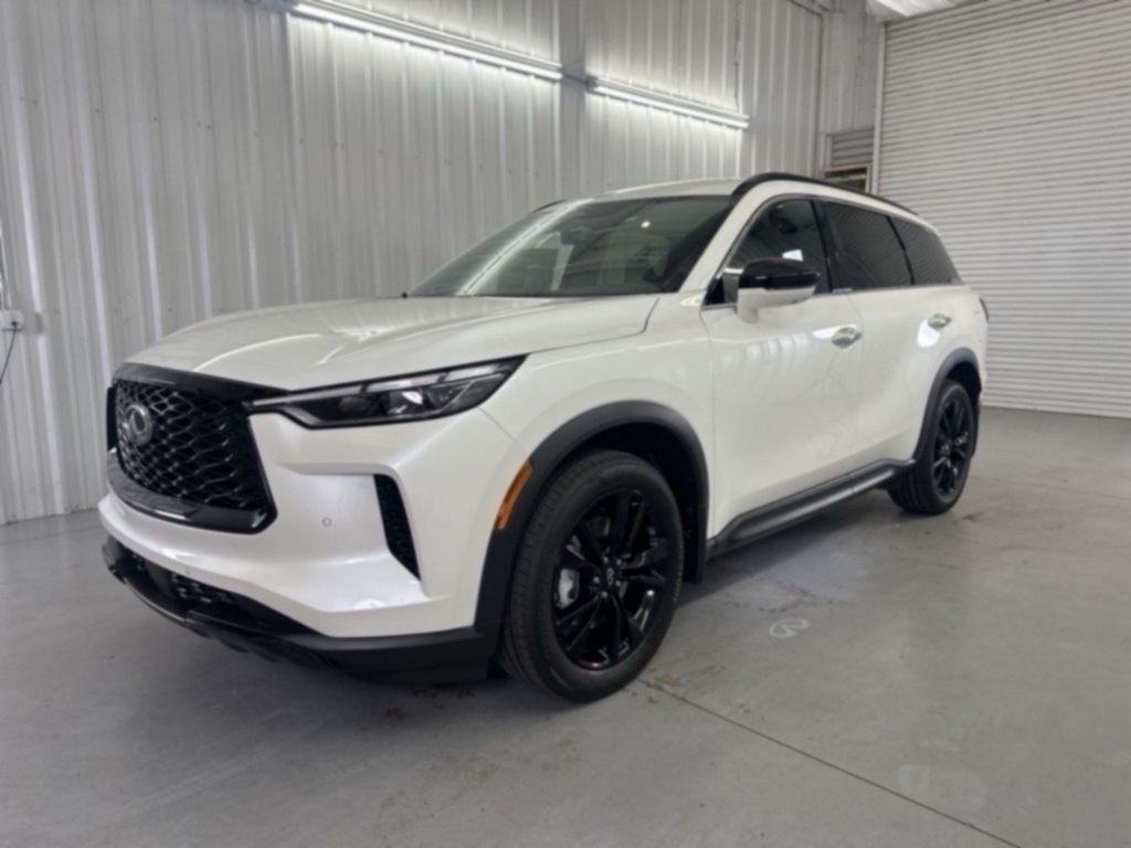 2025 Infiniti QX60 Luxe photo 2