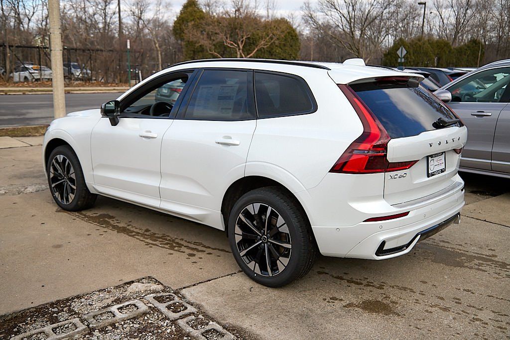 2026 VOLVO XC60 - Image 6