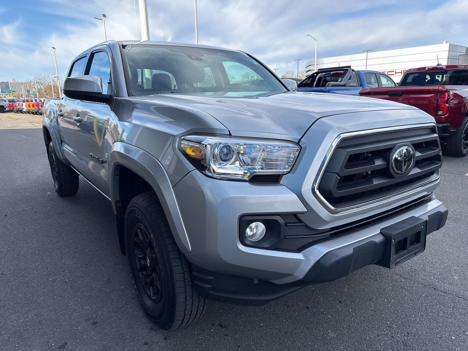2022 Toyota Tacoma SR5 photo 4