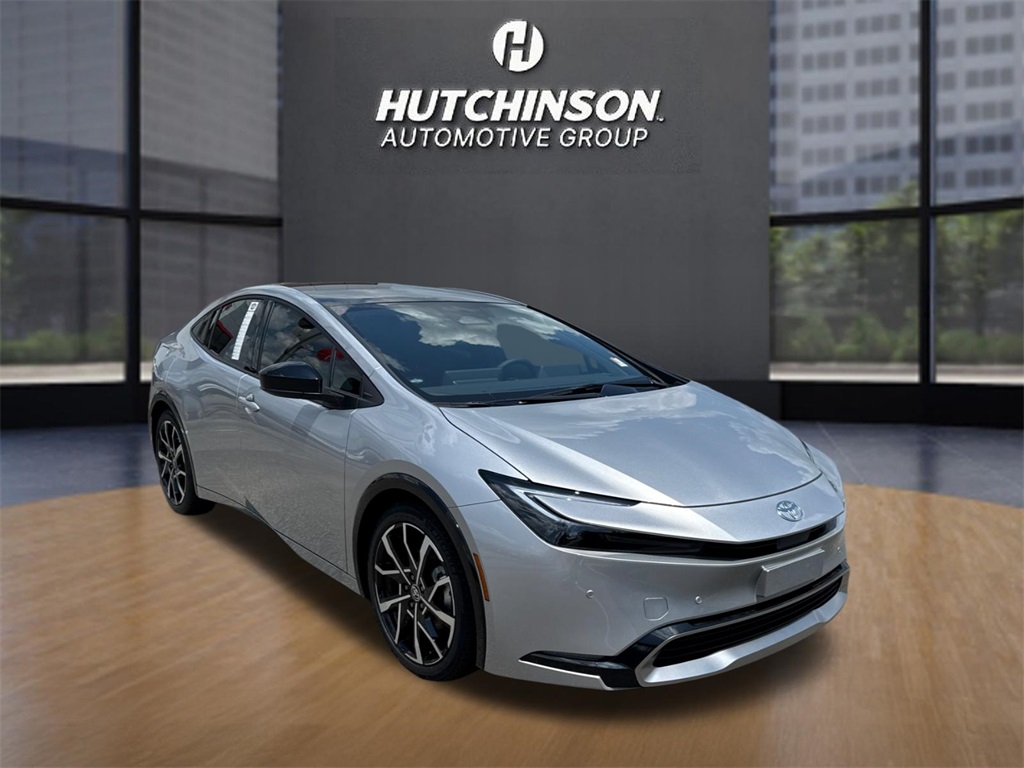 2025 Toyota Prius XSE