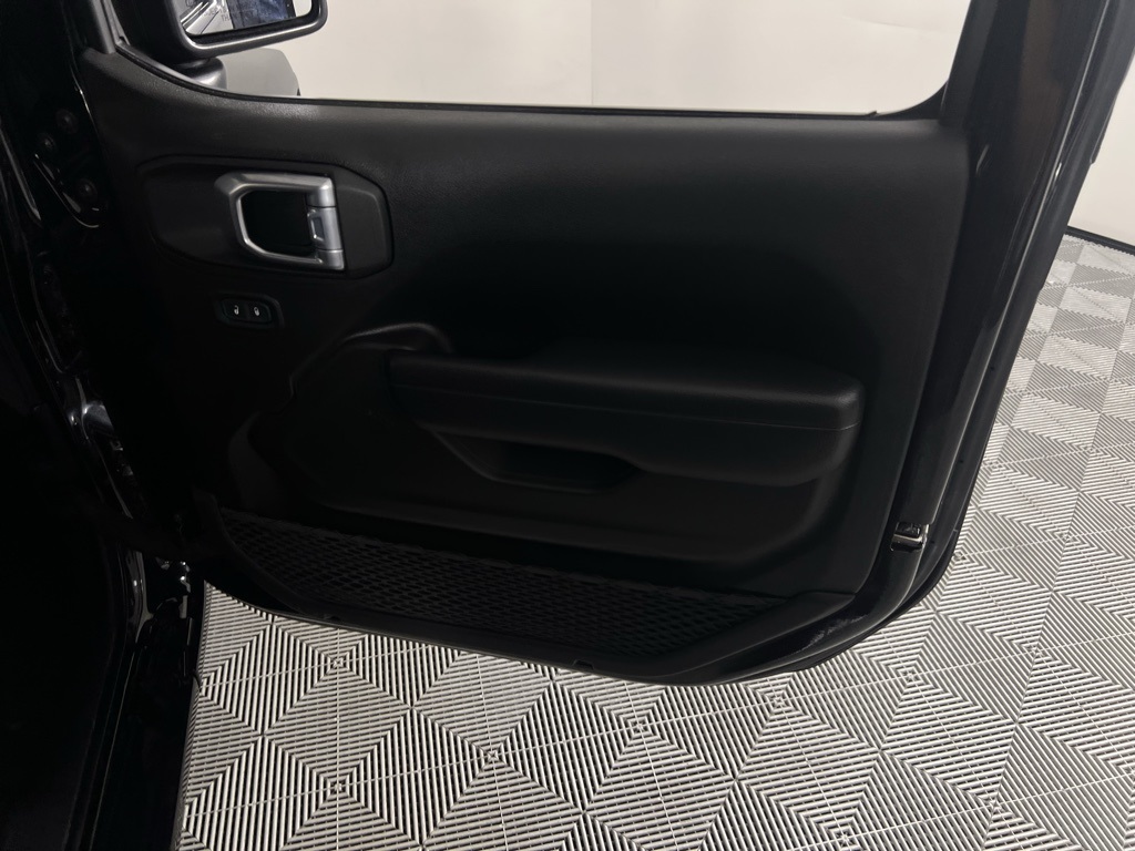 2024 Jeep Wrangler Sport S photo 27