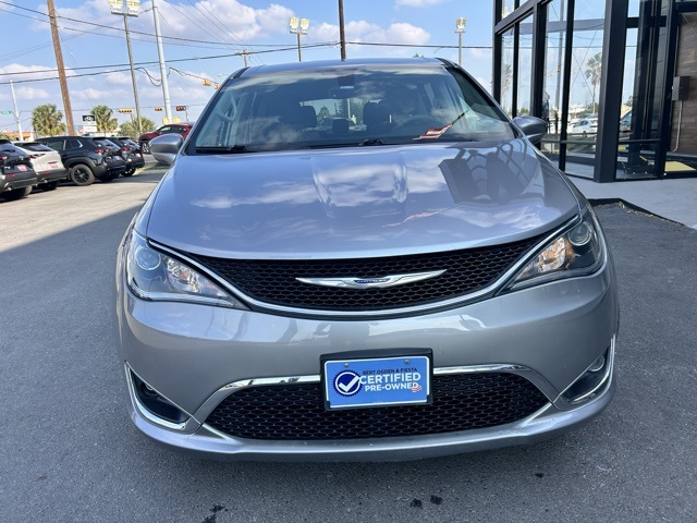 2019 Chrysler Pacifica Touring Plus photo 2