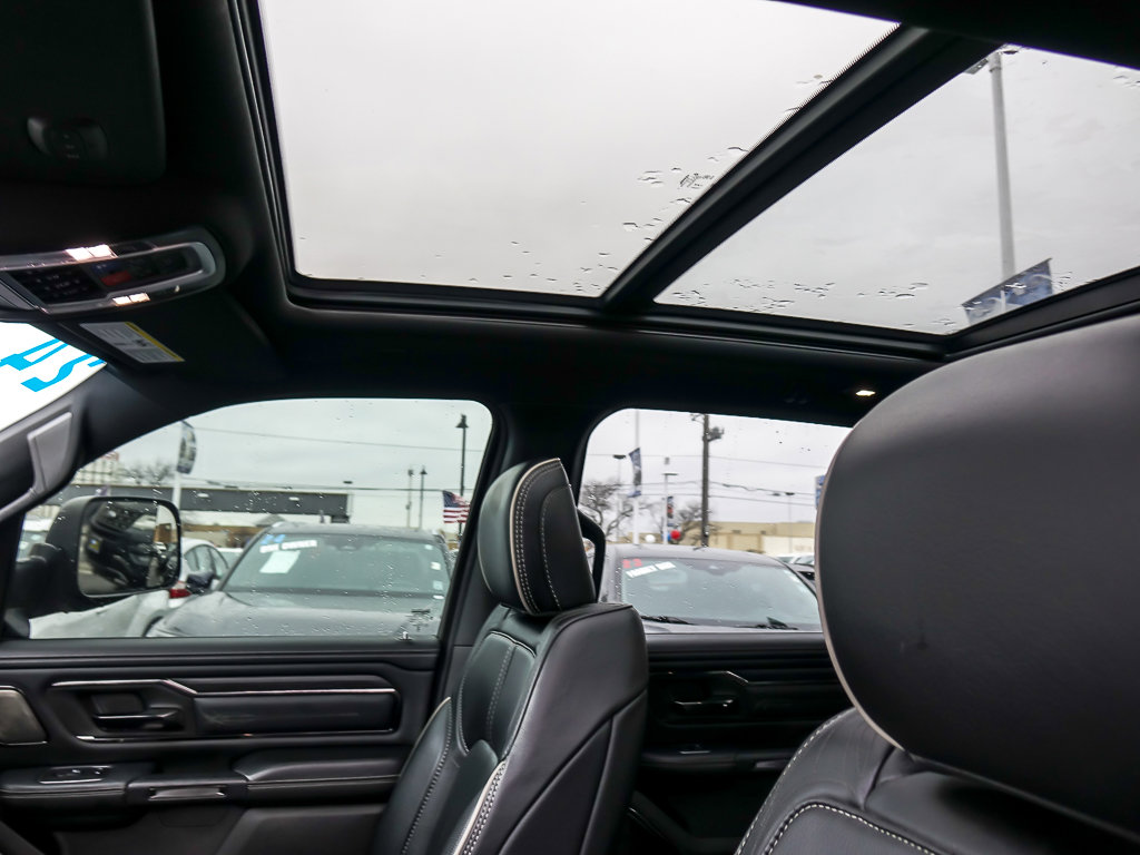 2024 RAM 1500 - Image 10