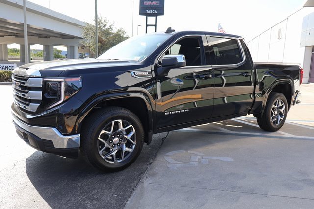 2025 Gmc Sierra 1500 SLE photo 3