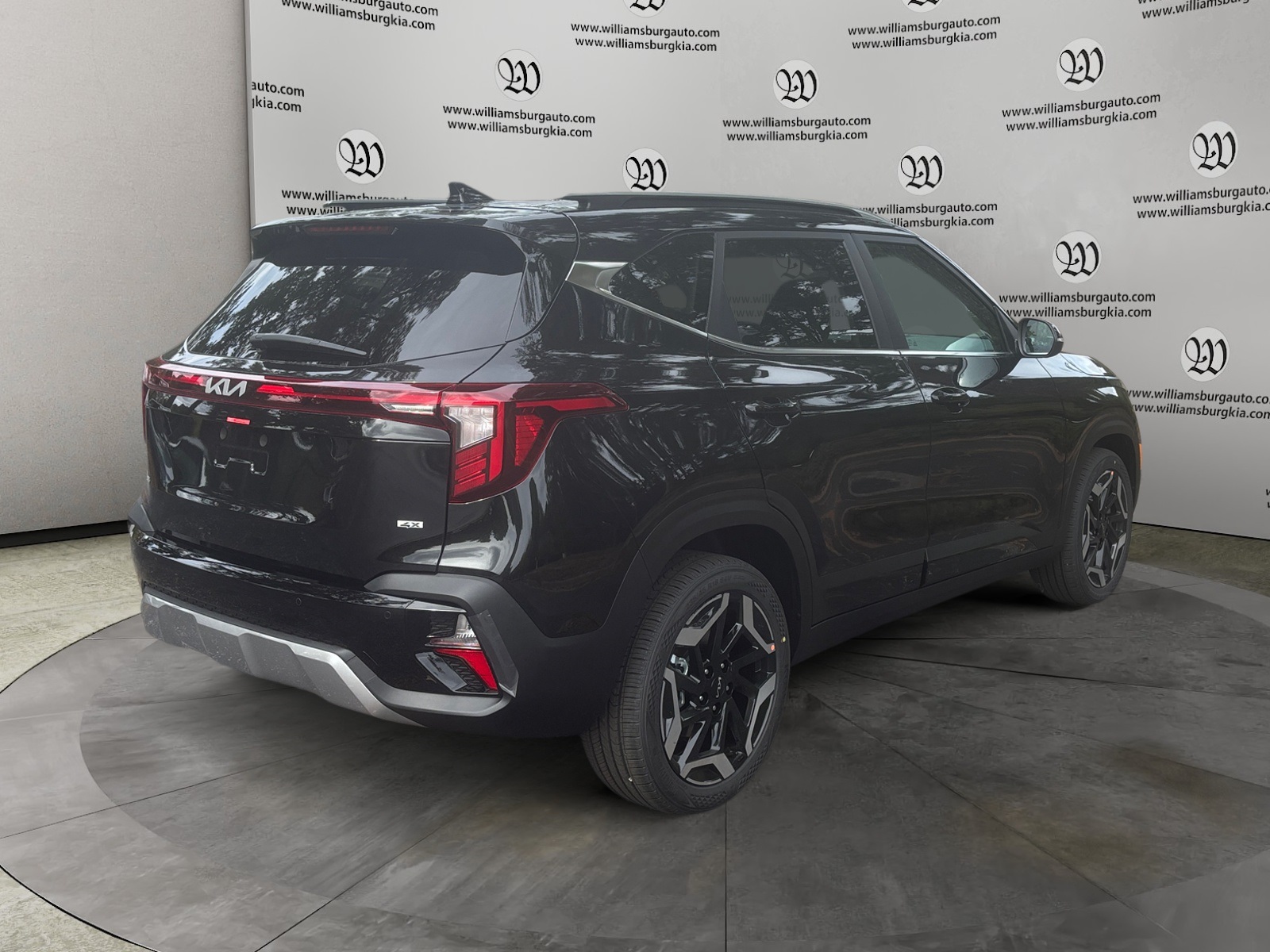 2026 Kia Seltos SX photo 4