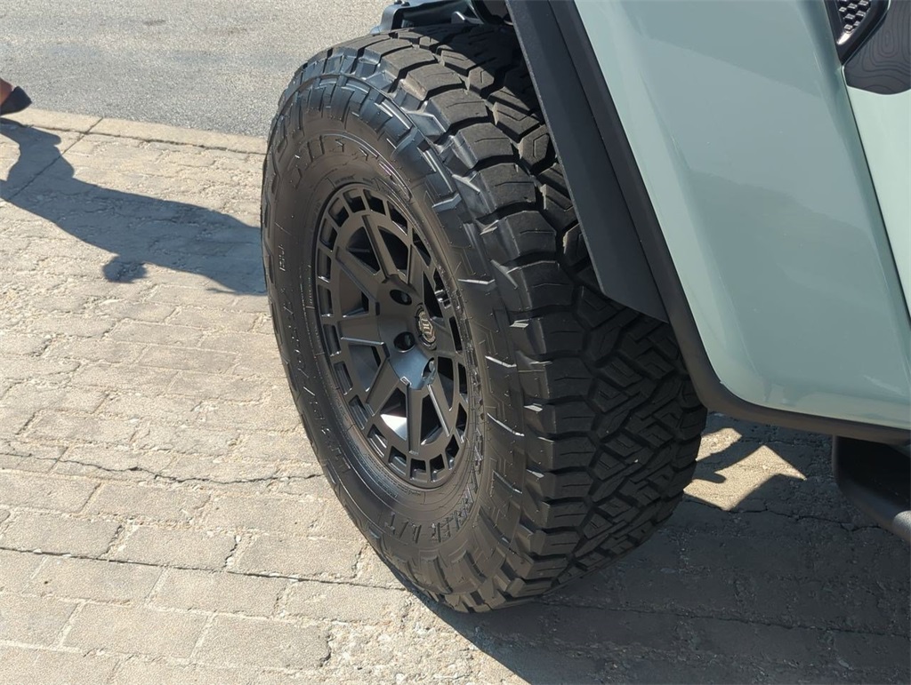 2023 Jeep Wrangler Rubicon 392 photo 27