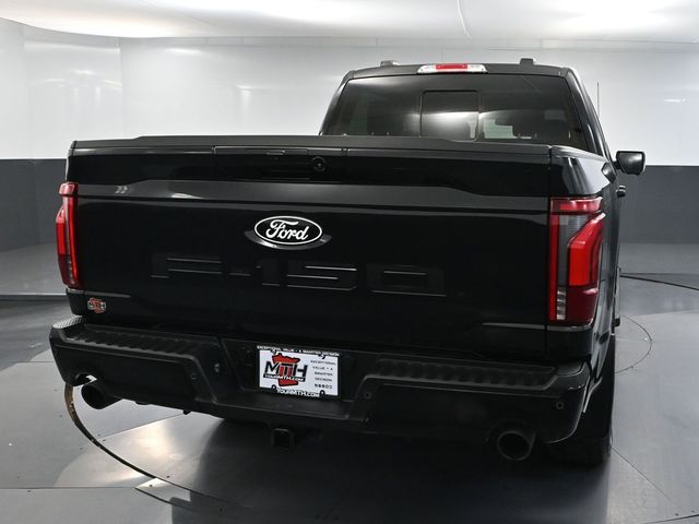 2024 Ford F-150 Lariat photo 2