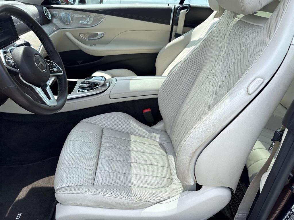 2020 Mercedes Benz E 450 photo 16