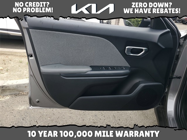 2025 Kia K4 EX photo 17