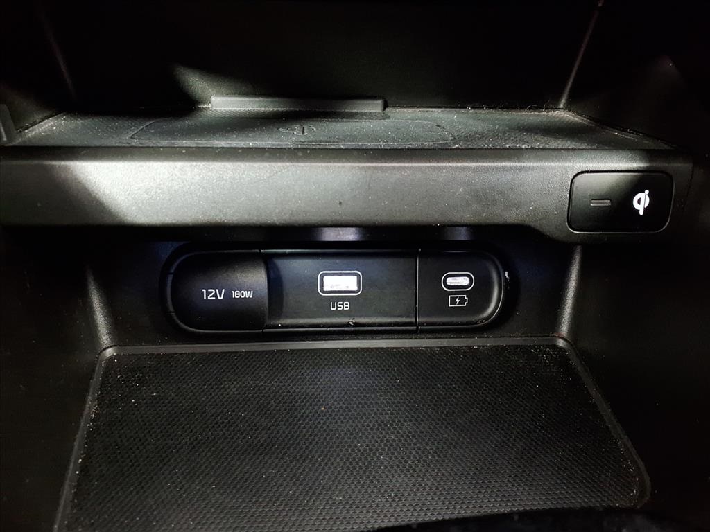 2023 Kia Soul GT-Line photo 25