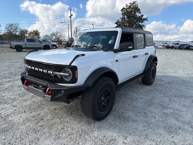 2023 Ford Bronco 4-Door Wildtrak's photo