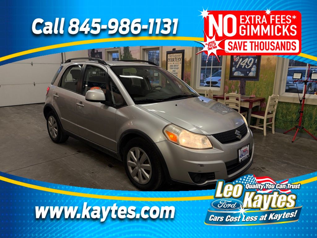 2010 Suzuki SX4 Crossover's photo