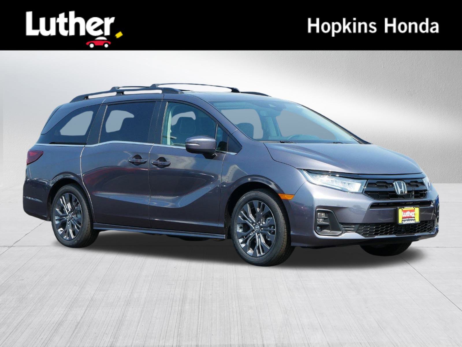 2026 Honda Odyssey Touring's photo