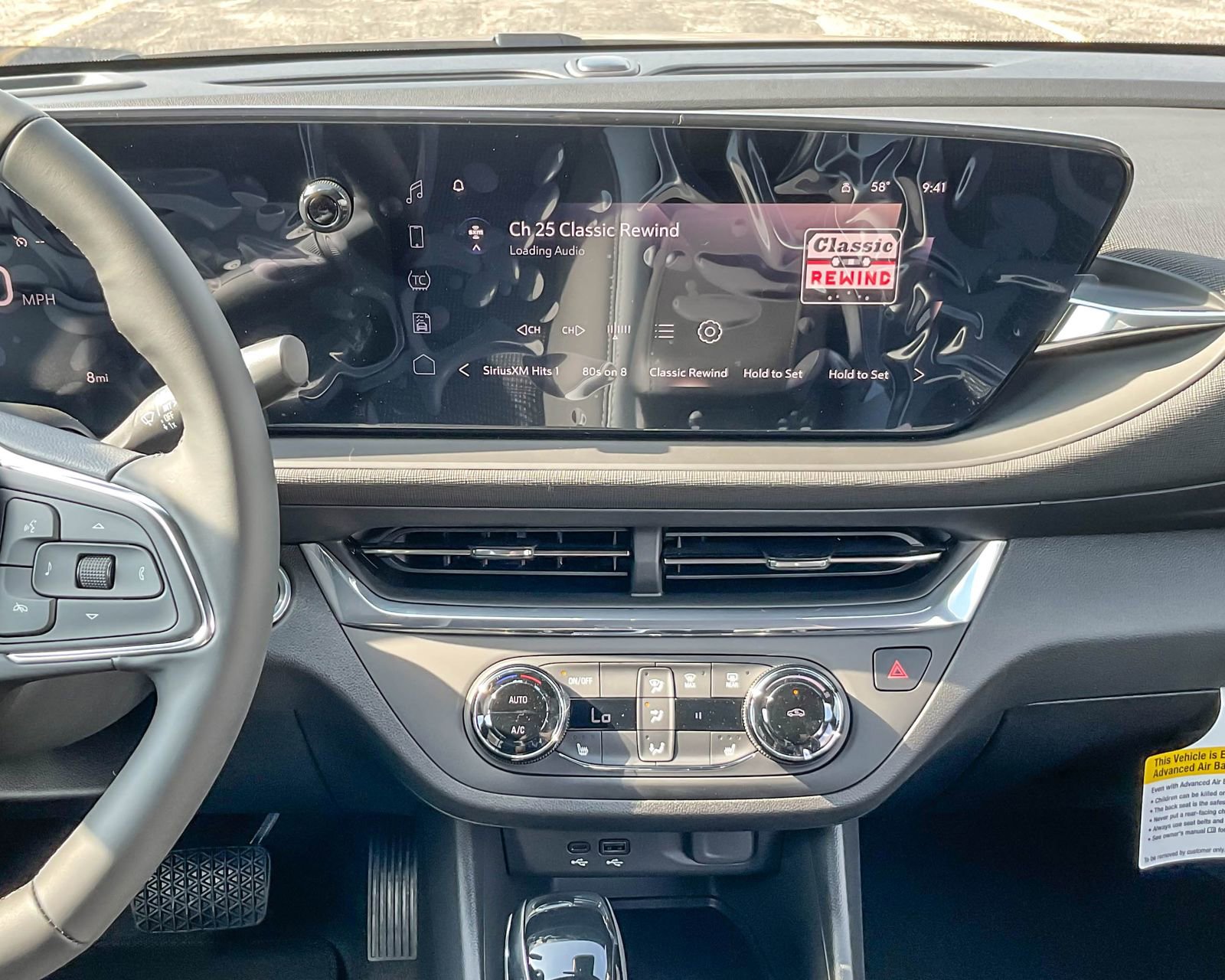 2025 Buick Envista Preferred photo 13