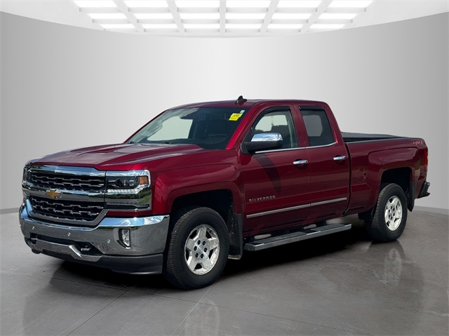 2018 Chevrolet Silverado 1500 LTZ photo 3