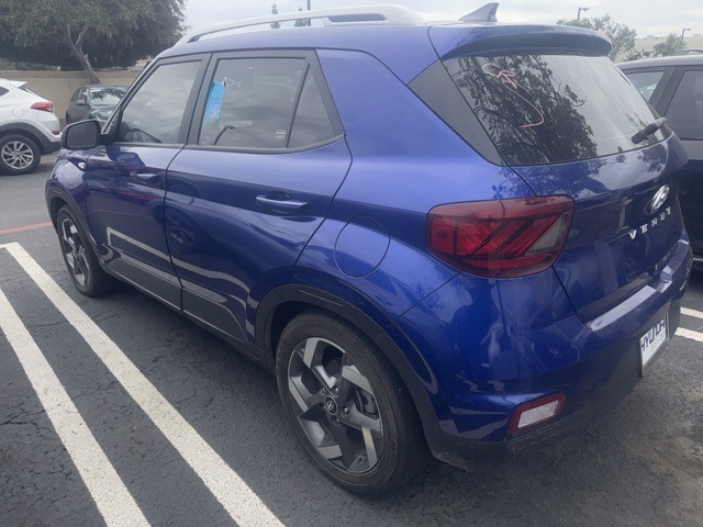 2022 Hyundai Venue SEL Limited photo 4