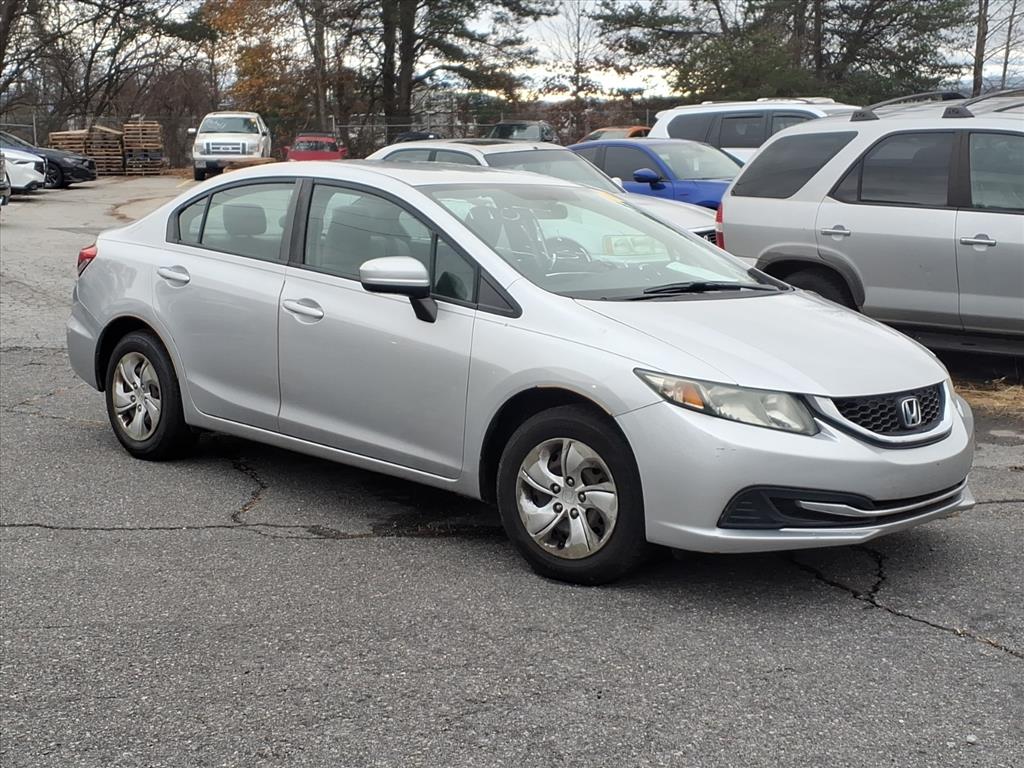 2015 Honda Civic LX's photo