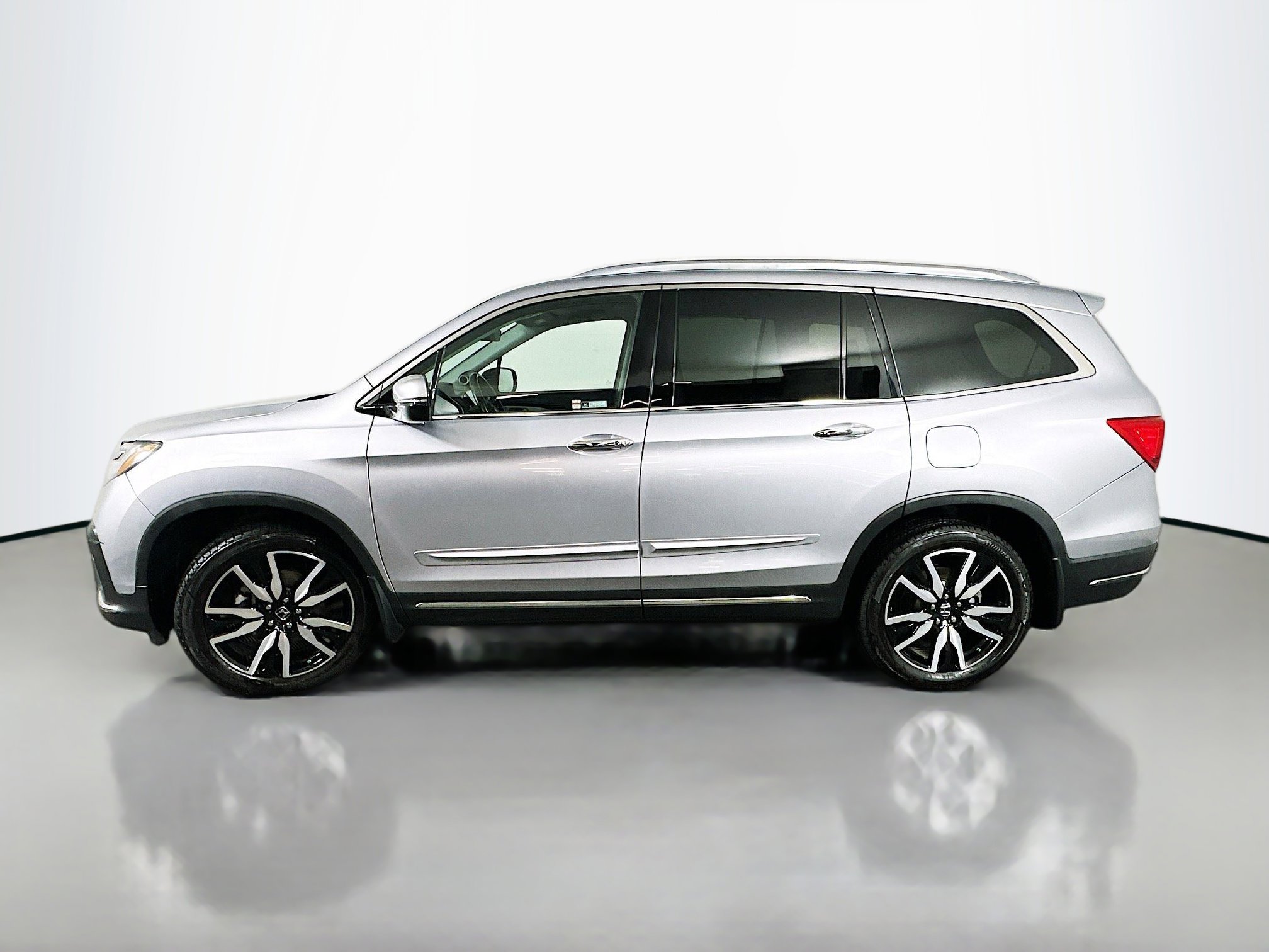 2022 Honda Pilot Touring photo 4