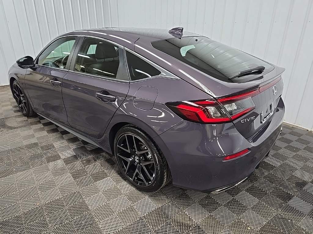 2023 Honda Civic Hatchback Sport Touring photo 8