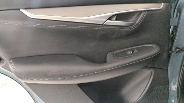 Used 2023  INFINITI LUXE image 26